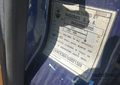 2006 Maserati Quattroporte Executive Gt/Sport Gt из США, поврежденный, VIN ZAMCE39A160021388